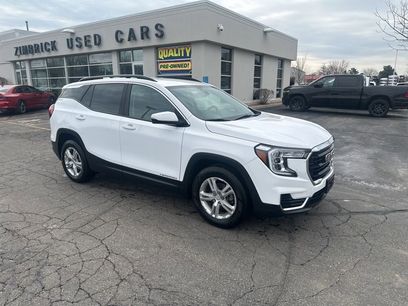 Used 2022 GMC Terrain SLE w/ Driver Convenience Package