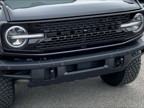 Certified 2024 Ford Bronco Wildtrak AWD/4WD image 29