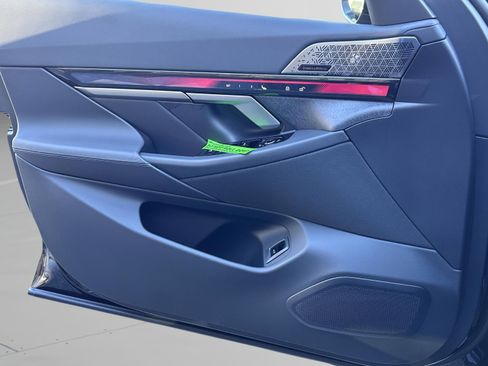 New 2026 BMW 540i xDrive image 32