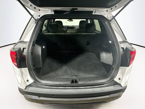 Used 2026 GMC Terrain Elevation FWD image 28