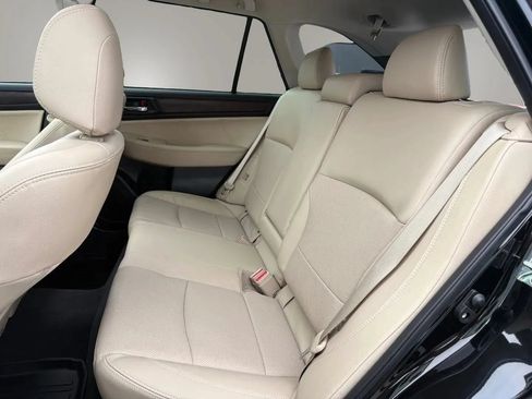 Used 2019 Subaru Outback 2.5i Limited w/ Popular Package #2 AWD/4WD image 17