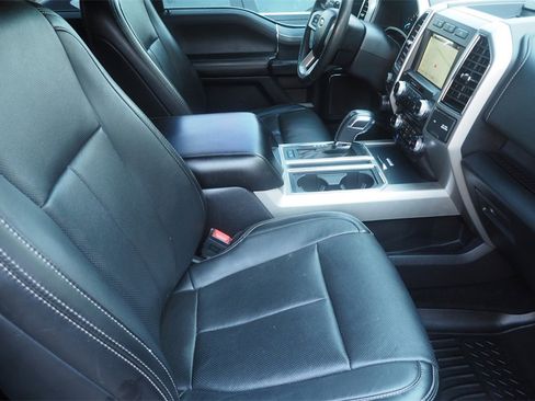 Used 2018 Ford F150 Lariat w/ Equipment Group 502A Luxury image 26