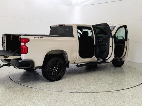 Used 2026 Chevrolet Silverado 1500 Custom Trail Boss AWD/4WD image 12