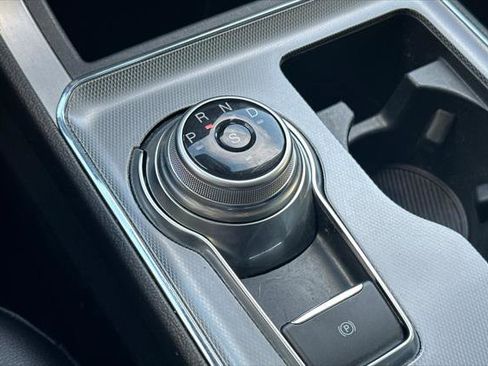 Used 2021 Ford Edge SEL image 21