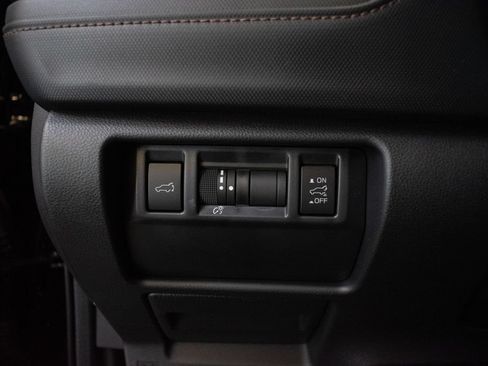 Used 2026 Subaru Forester Touring AWD/4WD image 19