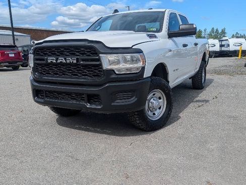 Used 2022 RAM 2500 Tradesman AWD/4WD image 1