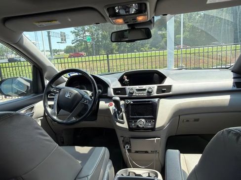 Used 2017 Honda Odyssey EX-L image 30