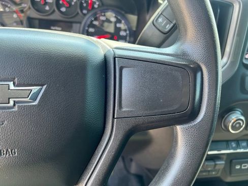 Used 2021 Chevrolet Silverado 1500 Custom Trail Boss AWD/4WD image 26
