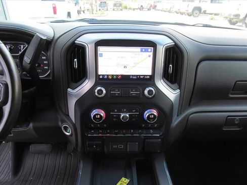 Used 2021 GMC Sierra 1500 SLT w/ SLT Convenience Package image 20