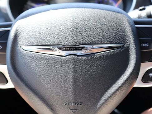 New 2026 Chrysler Pacifica Select FWD image 26