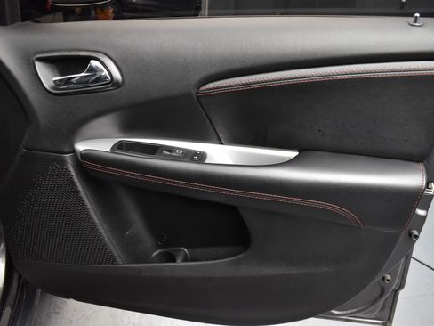 Used 2018 Dodge Journey GT w/ Nav & Sun Group image 14