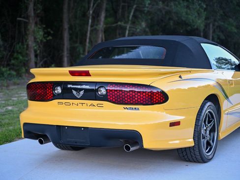 Used 2002 Pontiac Firebird Trans Am RWD image 23