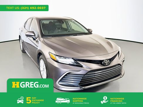 Used 2023 Toyota Camry LE image 1