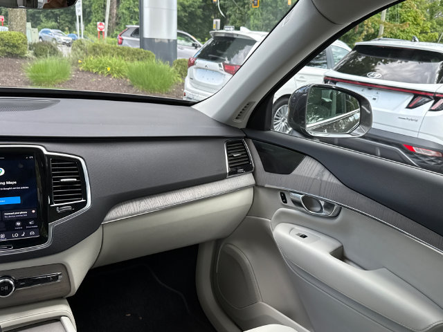 Certified 2025 Volvo XC90 T8 Plus w/ Protection Package AWD/4WD image 23