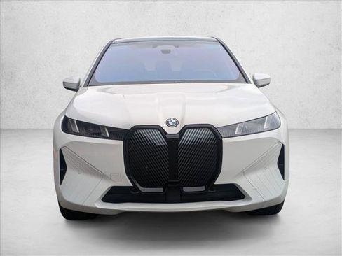 Used 2026 BMW iX xDrive45 image 5