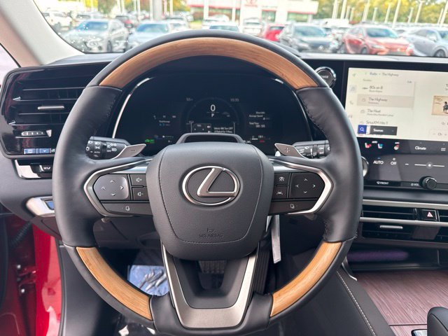 New 2026 Lexus RX 450h AWD w/ Convenience Package image 17