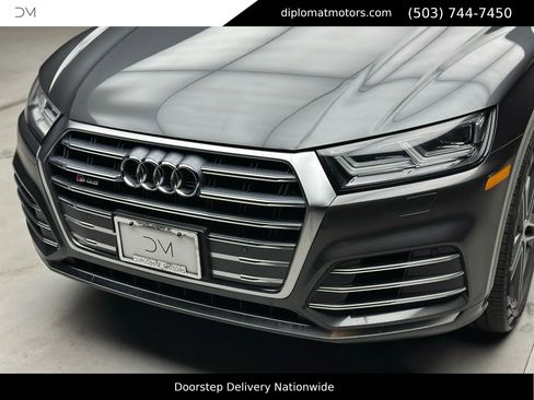 Used 2020 Audi SQ5 Premium Plus w/ Premium Plus Package image 14