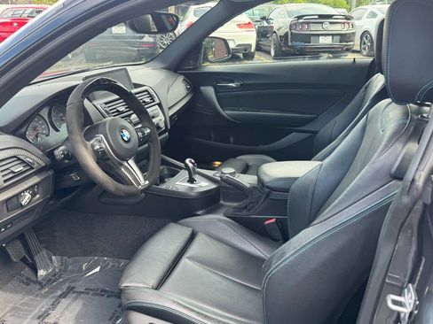 Used 2017 BMW M2 RWD image 11