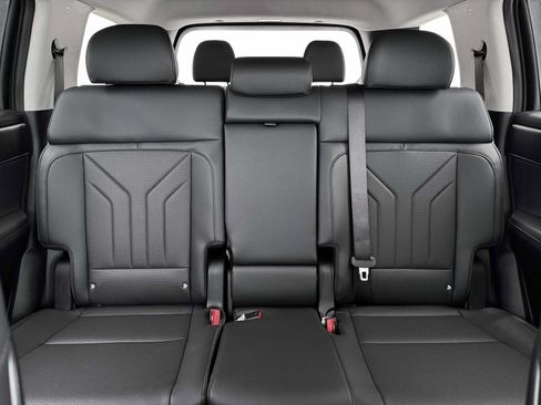 New 2026 Hyundai Santa Fe SEL FWD image 16