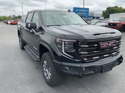 New 2025 GMC Sierra 1500 AT4X image 2