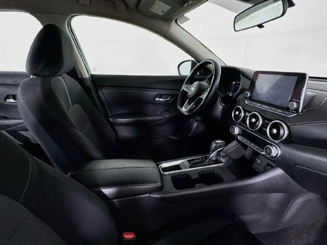 Used 2020 Nissan Sentra SV FWD image 26