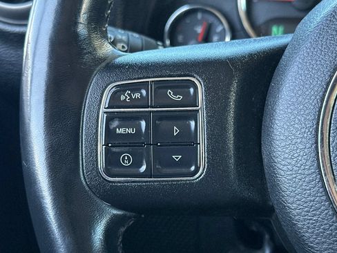 Used 2018 Jeep Wrangler Sport w/ Connectivity Group AWD/4WD image 24