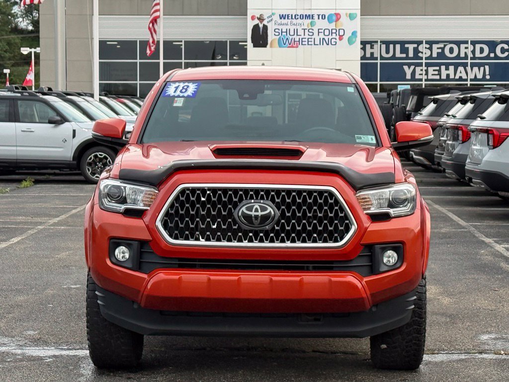 Used 2018 Toyota Tacoma TRD Sport w/ Technology Package AWD/4WD image 30