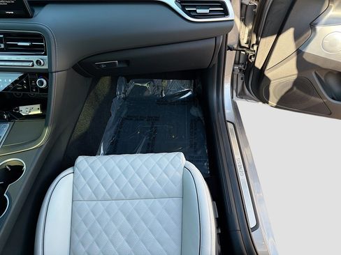 Used 2024 Genesis G70 3.3T Advanced w/ Sport Prestige Package image 18