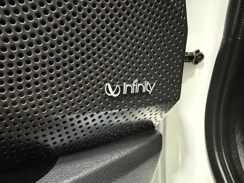 Used 2022 Hyundai Veloster N FWD image 19