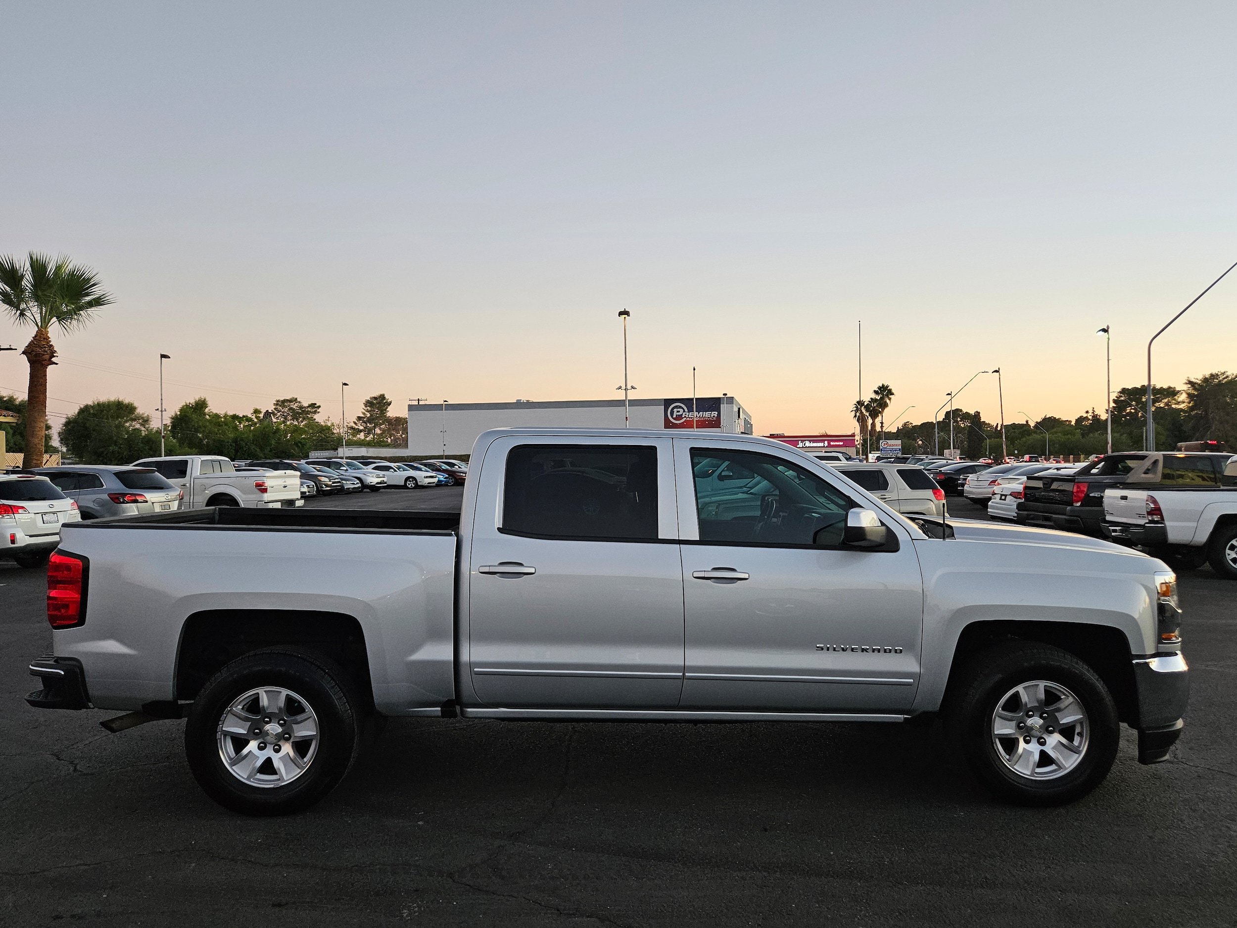 Used 2016 Chevrolet Silverado 1500 LT w/ All Star Edition RWD image 6