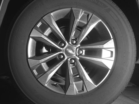 Used 2025 Chevrolet Equinox LT FWD image 14