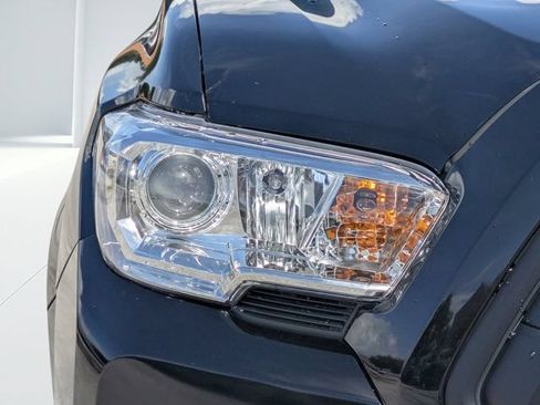 Used 2023 Toyota Tacoma SR AWD/4WD image 9