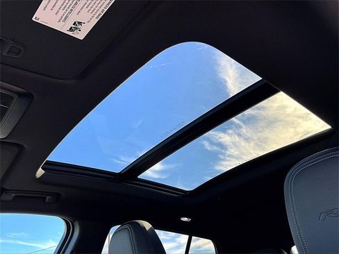 New 2026 Chevrolet Equinox EV RS image 14