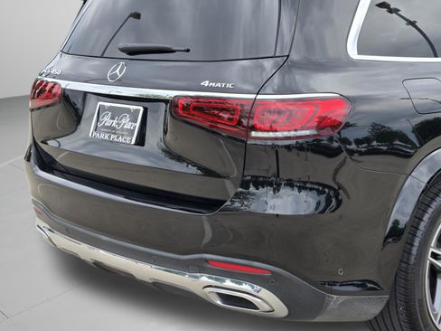 Used 2022 Mercedes-Benz GLS 450 4MATIC image 42