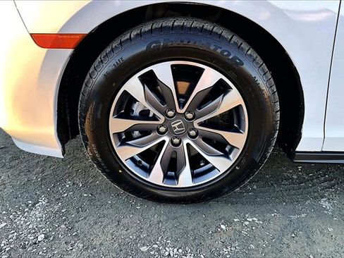 Used 2023 Honda Odyssey EX-L image 8