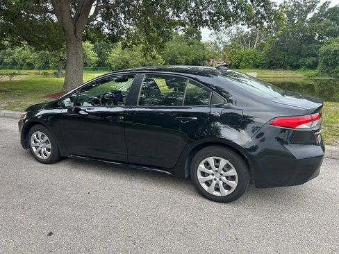 Certified 2024 Toyota Corolla LE FWD image 4