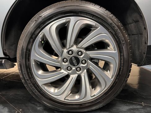 Used 2023 Lincoln Navigator Reserve image 8