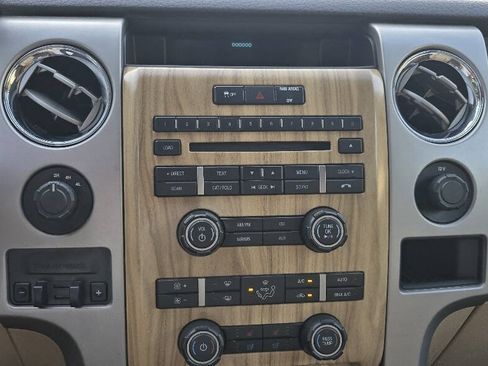 Used 2011 Ford F150 Lariat AWD/4WD image 22