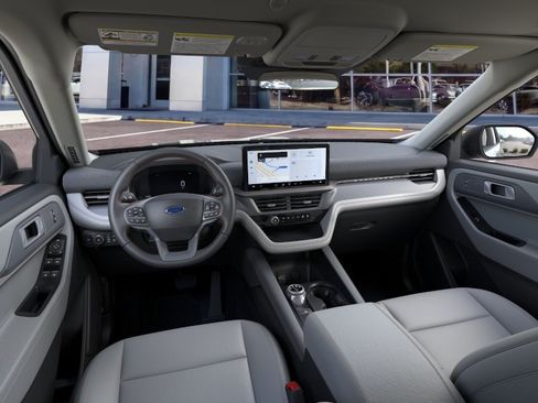 New 2026 Ford Explorer Active w/ Active Comfort Package AWD/4WD image 10