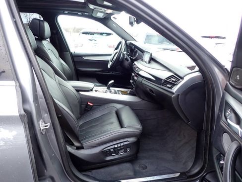 Used 2018 BMW X5 xDrive50i image 12