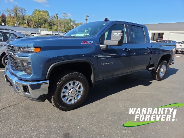 New 2026 Chevrolet Silverado 2500 LT AWD/4WD image 3