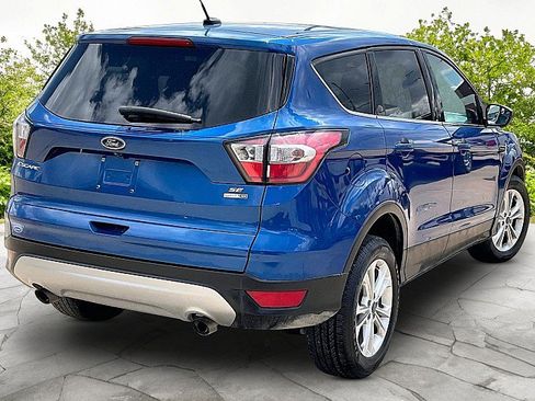 Used 2017 Ford Escape SE AWD/4WD image 6