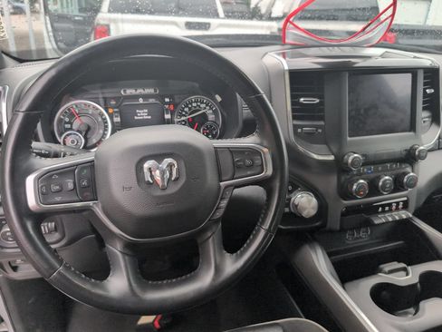 Used 2022 RAM 1500 Laramie w/ Sport Appearance Package AWD/4WD image 12