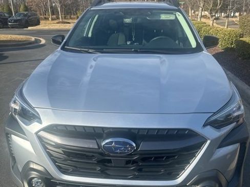 Used 2025 Subaru Outback Premium w/ Popular Package #1A image 1