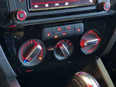 Used 2018 Volkswagen Jetta Sport FWD image 24