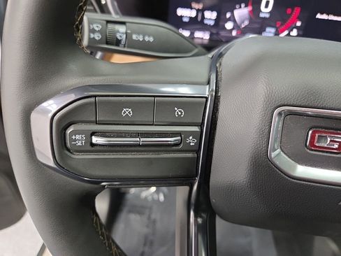 Used 2026 GMC Canyon AT4 w/ AT4 Premium Package image 14