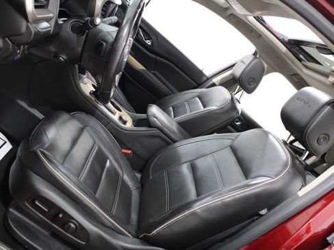 Used 2017 GMC Acadia Denali w/ Technology Package AWD/4WD image 17