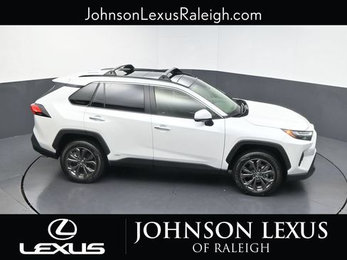 Used 2025 Toyota RAV4 Limited w/ Advanced Technology Package AWD/4WD image 28