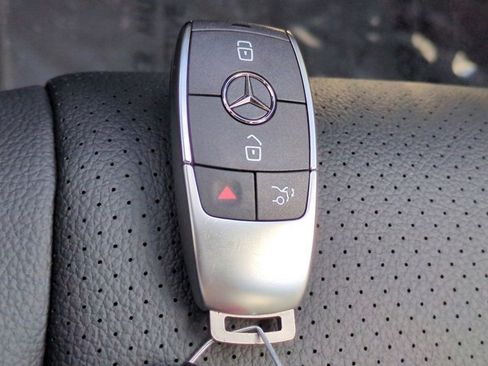 New 2026 Mercedes-Benz GLE 350 4MATIC image 30
