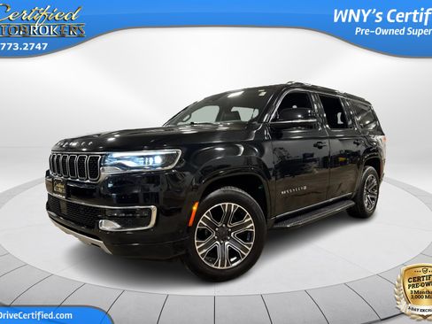 Used 2024 Jeep Wagoneer Series II w/ Flexible Seating Group AWD/4WD image 1